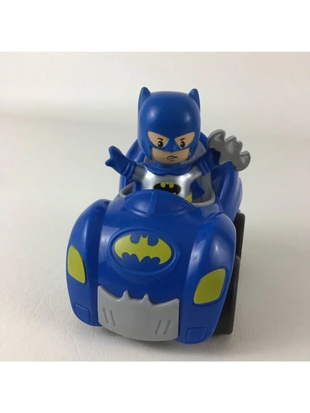 Fisher Price Little People DC Super Friends Car Lot Batmobile Joker Robin Figure